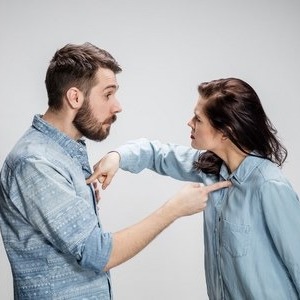جنگ و دعوای مداوم زوج